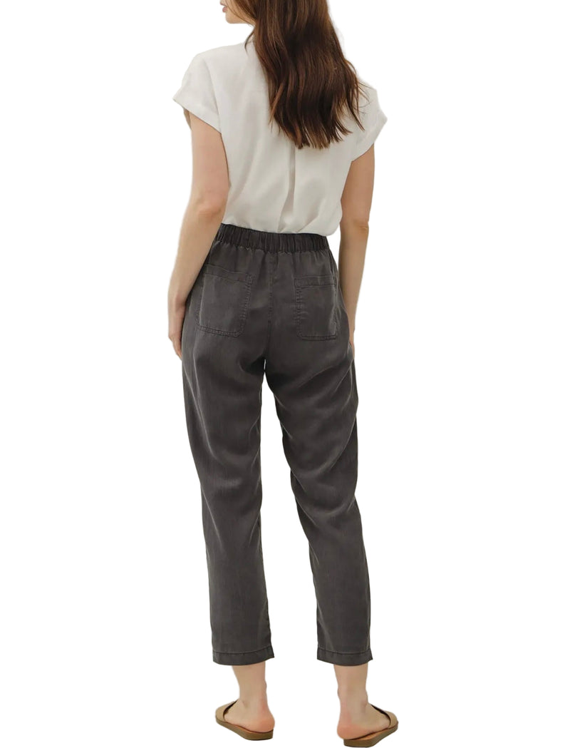 Tapered tencel pull on pants